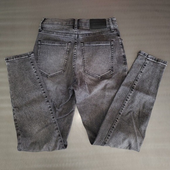 Everlane Washed Black High Rise Slim Straight Denim Jeans 25 - Picture 5 of 9